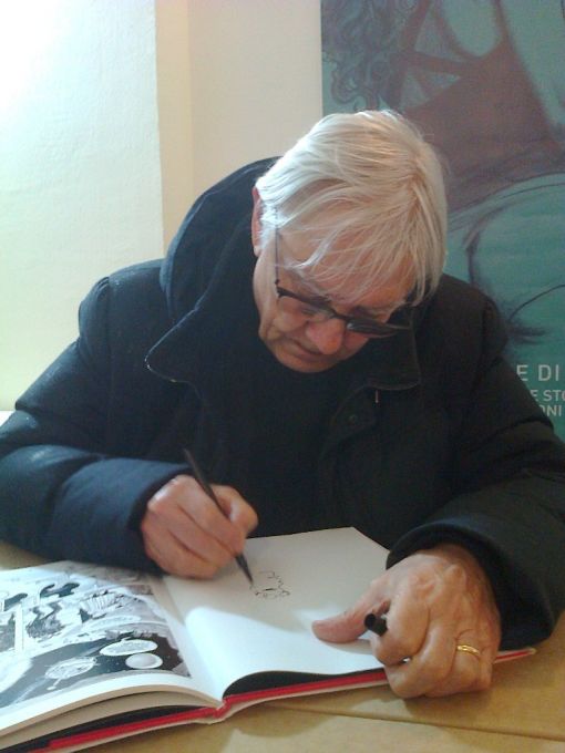 artist-at-work-milo-manara-3.jpg